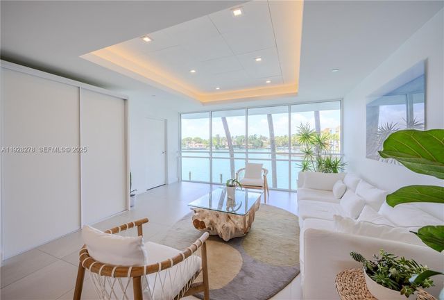 5900 Collins Ave 906, Miami Beach, FL 33140