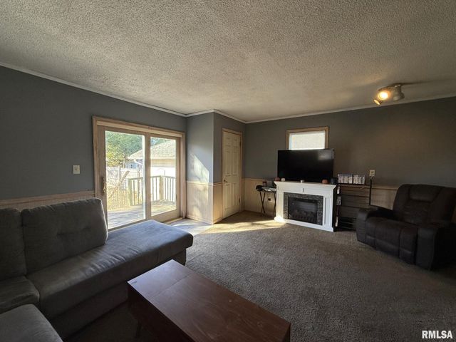 1780 BAIRD Avenue, Galesburg, IL 61401