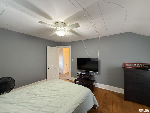 1780 BAIRD Avenue, Galesburg, IL 61401