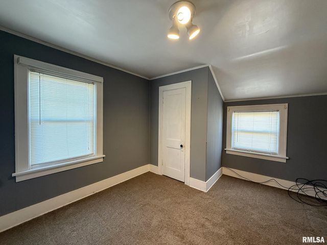 1780 BAIRD Avenue, Galesburg, IL 61401