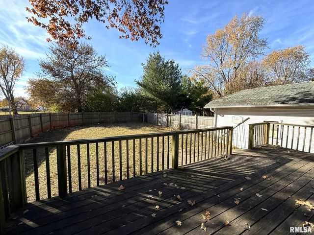 1780 BAIRD Avenue, Galesburg, IL 61401