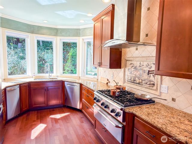 234 Camber Lane, Port Ludlow, WA 98365