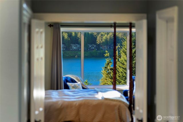 234 Camber Lane, Port Ludlow, WA 98365