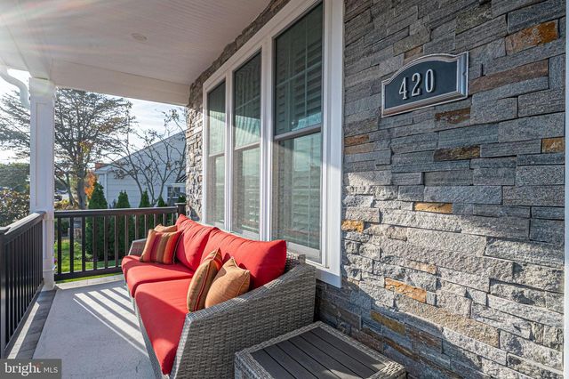 420 N DELAVAN AVE, Margate City, NJ 08402