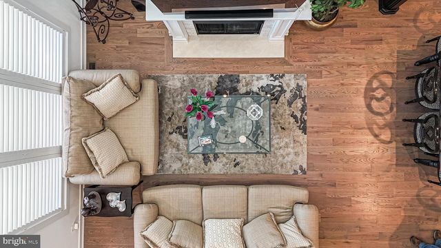 420 N DELAVAN AVE, Margate City, NJ 08402