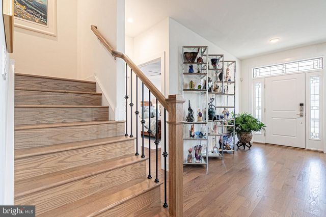 420 N DELAVAN AVE, Margate City, NJ 08402