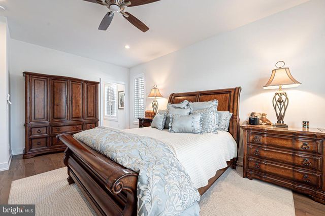 420 N DELAVAN AVE, Margate City, NJ 08402