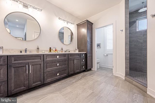 420 N DELAVAN AVE, Margate City, NJ 08402