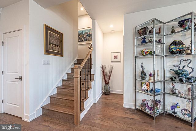 420 N DELAVAN AVE, Margate City, NJ 08402