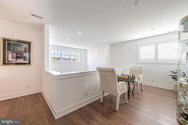 420 N DELAVAN AVE, Margate City, NJ 08402