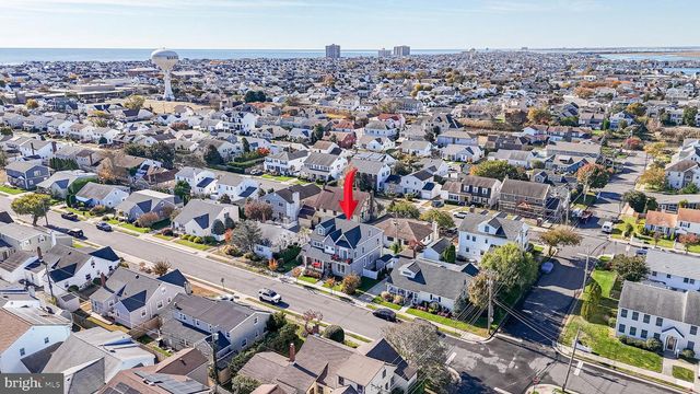 420 N DELAVAN AVE, Margate City, NJ 08402