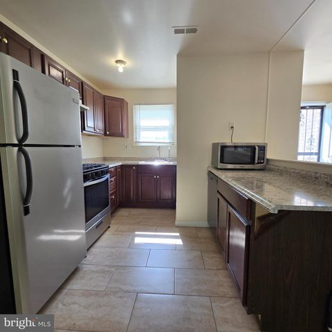 266 LA CASCATA TNHS, Clementon, NJ 08021