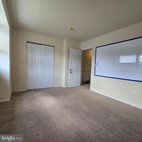 266 LA CASCATA TNHS, Clementon, NJ 08021