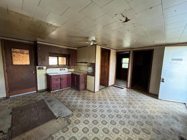 947 Meyer Road, Mauston, WI 53948