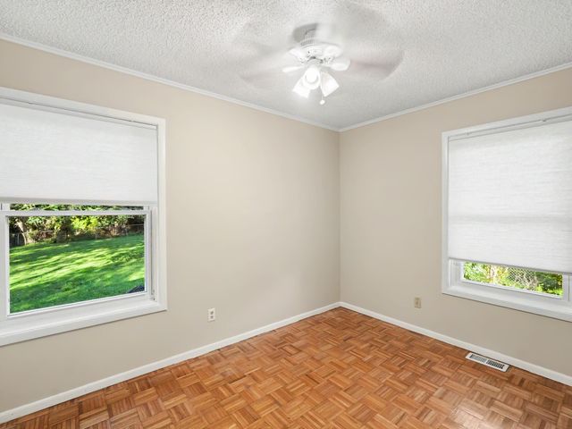 3460 La Salle Drive, Ann Arbor, MI 48108