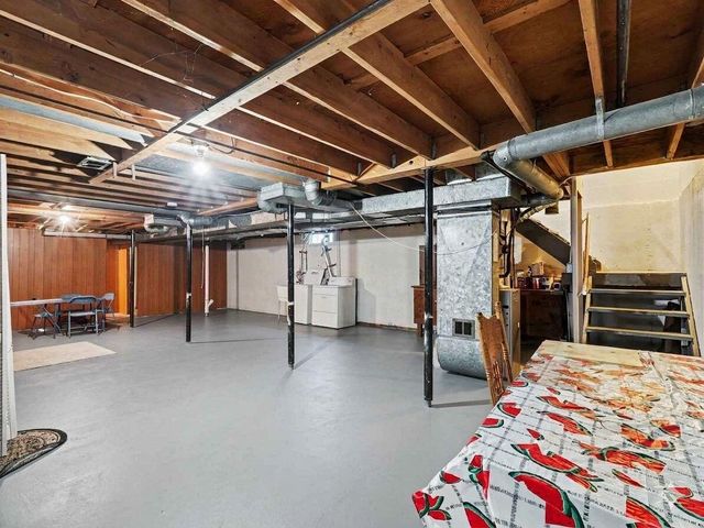 3460 La Salle Drive, Ann Arbor, MI 48108