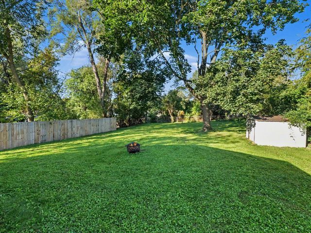 3460 La Salle Drive, Ann Arbor, MI 48108