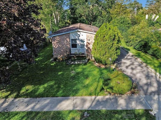 3460 La Salle Drive, Ann Arbor, MI 48108