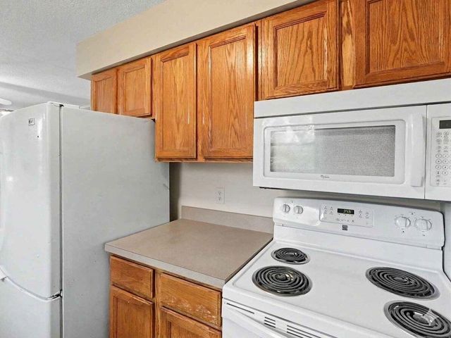 3460 La Salle Drive, Ann Arbor, MI 48108