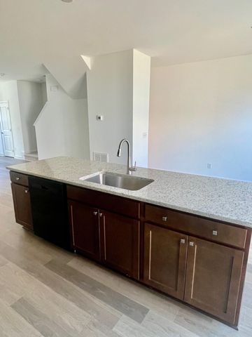 209 Broad ST, Daleville, VA 24083