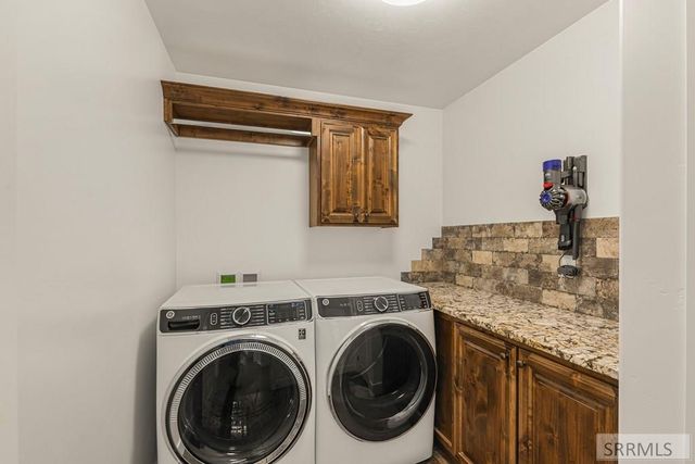 7232 Middle Fork Road, Idaho Falls, ID 83406