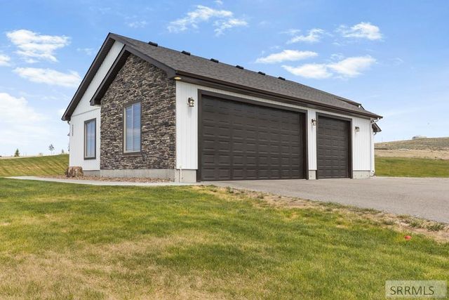 7232 Middle Fork Road, Idaho Falls, ID 83406