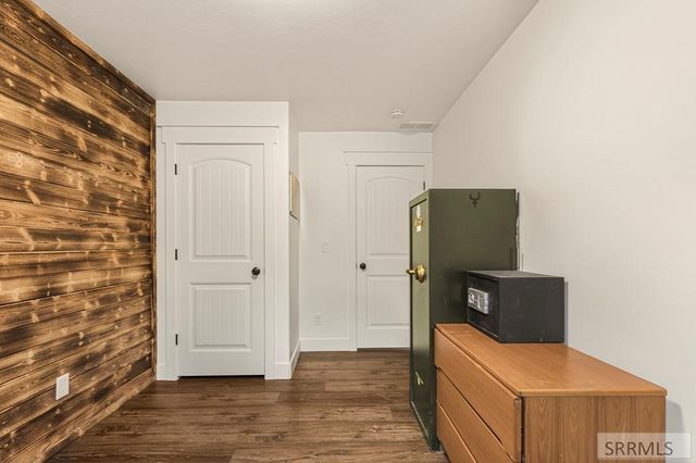 7232 Middle Fork Road, Idaho Falls, ID 83406