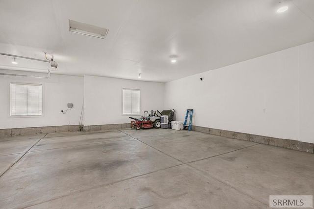 7232 Middle Fork Road, Idaho Falls, ID 83406
