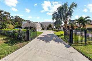 1807 Coral CIR, North Fort Myers, FL 33903
