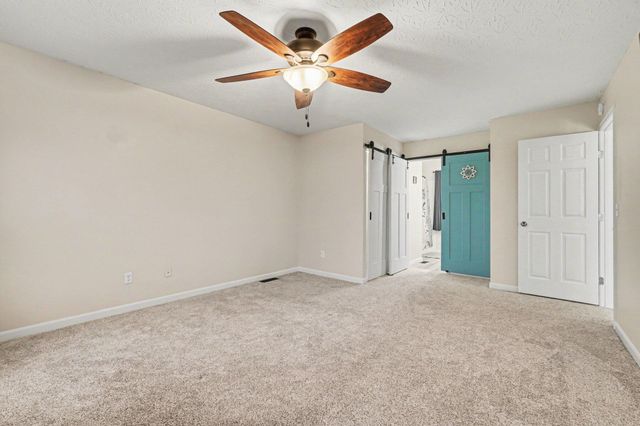 7004 Running Fox Court, Florence, KY 41042