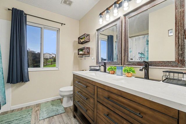 7004 Running Fox Court, Florence, KY 41042