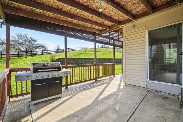 7004 Running Fox Court, Florence, KY 41042