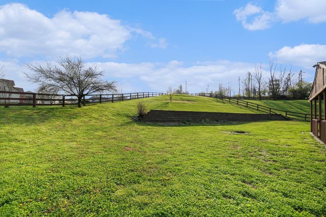 7004 Running Fox Court, Florence, KY 41042