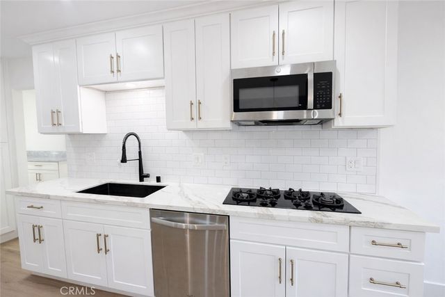 9967 Victoria, Rancho Cucamonga, CA 91701