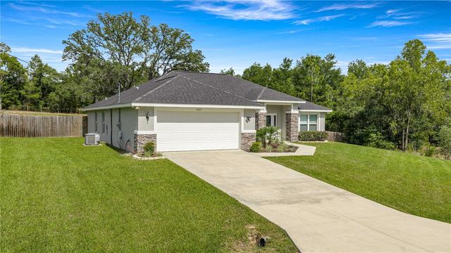 12421 SE 97TH AVENUE, Belleview, FL 34420