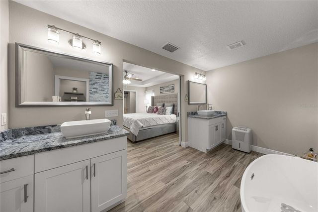 12421 SE 97TH AVENUE, Belleview, FL 34420