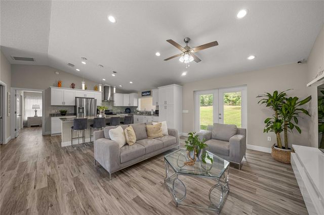 12421 SE 97TH AVENUE, Belleview, FL 34420