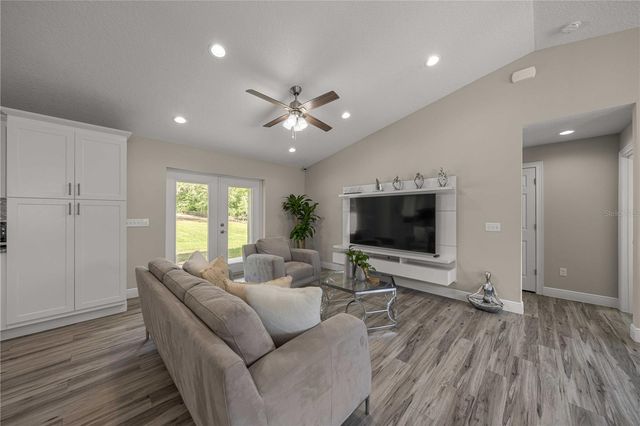 12421 SE 97TH AVENUE, Belleview, FL 34420