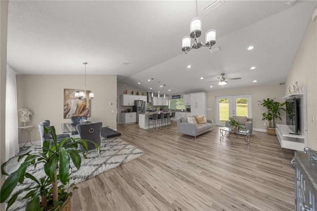 Image 7 of property listing at 12421 SE 97TH AVENUE, Belleview, FL 34420