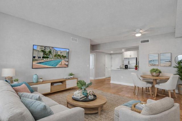 350 N Federal Highway 903, Boynton Beach, FL 33435