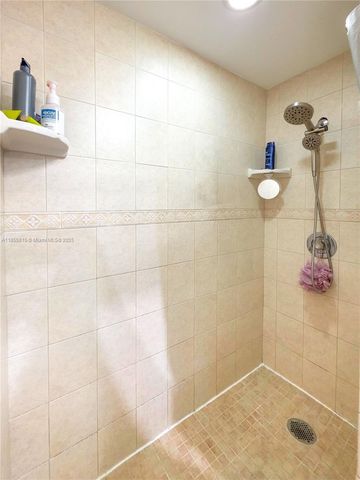 705 SE 22nd Ln, Homestead, FL 33033