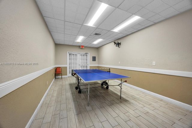 705 SE 22nd Ln, Homestead, FL 33033