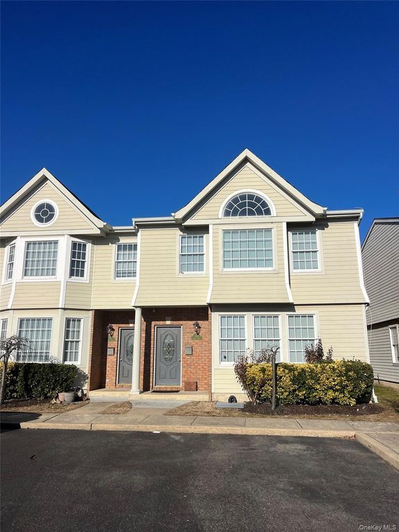 7809 Shore 7809, Port Washington, NY 11050