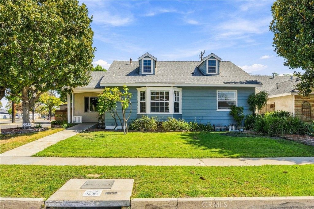 2956 Ladoga Avenue, Long Beach, CA 90815 — photo 2