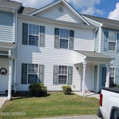 108 Pete Jones Drive Unit 4, Richlands, NC 28574