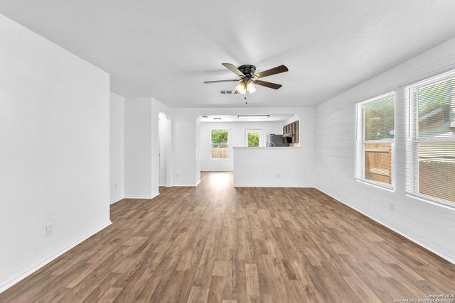 121 Willow Bluff, Cibolo, TX 78108
