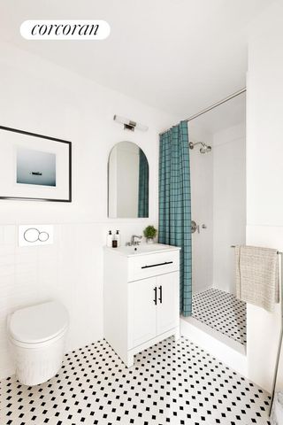 251 W 98th St Apt 3A, New York City, NY 10025