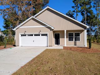 196 Wildwood Street NW, Shallotte, NC 28470