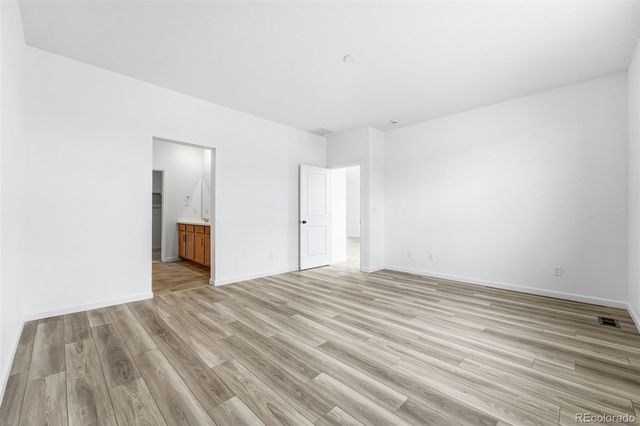 3358 N Duquesne Way, Aurora, CO 80019