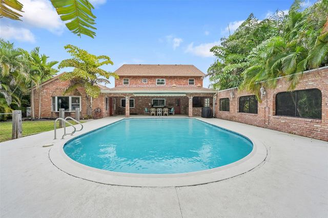 3999 NE 15th Avenue, Oakland Park, FL 33334